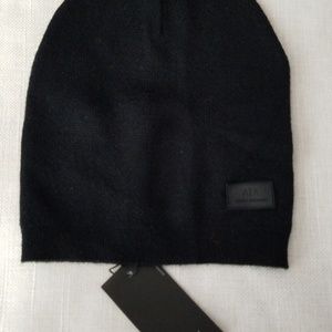 armani exchange skull cap